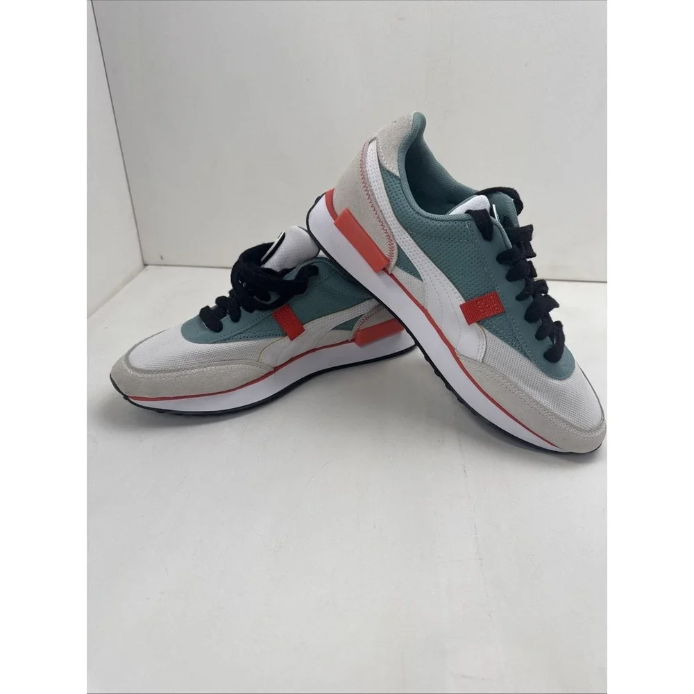 Size‎ 9 PUMA FUTURE RIDER CS